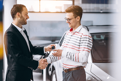 CRM concessions Stellantis : Une IA conçue pour accompagner, pas remplacer